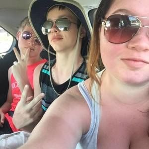 Meet your Posher, Devon